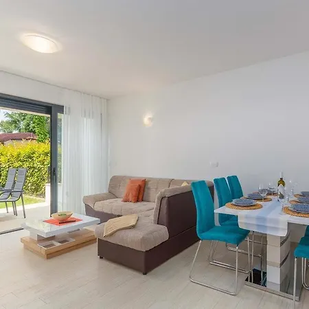 Marina By Seeadria Agency Novigrad Istria